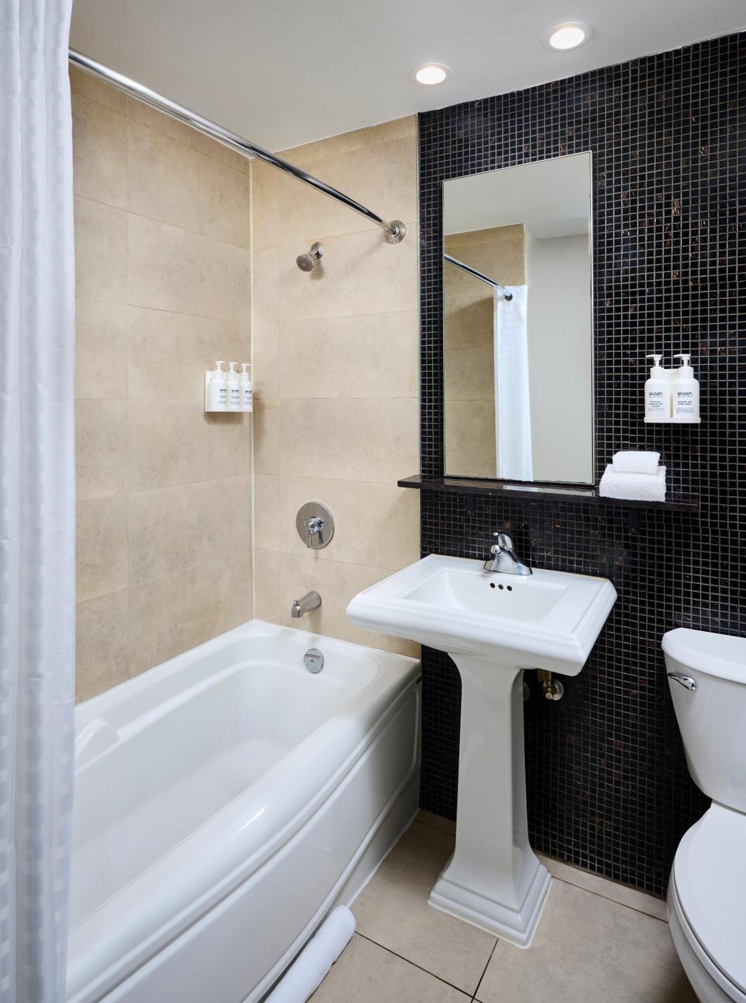 Hotel Victoria Toronto Luaran gambar